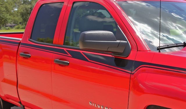 ACCELERATOR Side Door Accent Any Colour Stripe Vinyl Graphic 2014-2017 Chevy Silverado