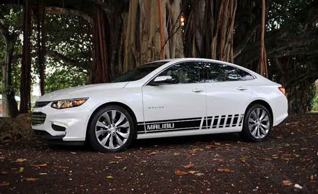 2X ବହୁବର୍ଣୀୟ ଗ୍ରାଫିକ୍ ଚେଭ୍ରୋଲେଟ୍ ମାଲିବୁ ଗାଡ଼ି ସିମ୍ବଲ୍ ରେସିଂ ଭିନ୍ୟଲ୍ ଡିକାଲ୍ ସ୍ଟିକର୍
