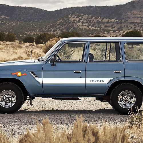 Toyota land cruiser FJ Side Retro Vintage Rocker Panel Stripes Sticker Decal Graphics