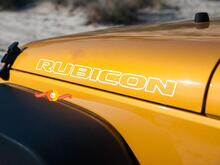 2 Jeep Rubicon Hood Any Colors CJ TJ YK JK XJ circuit Vinyl Stic 2