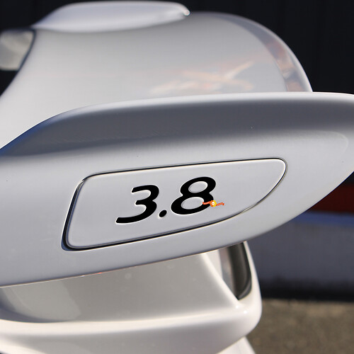 3.8 ପଛାନା ଚିମାନି ଡେକାଲ୍ ଷ୍ଟିକର ପୋର୍ଶ GT3 ପାଇଁ
