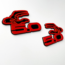 COYOTE 5.0 Fender Badges Emblem 3D Badge Black vs Red 2