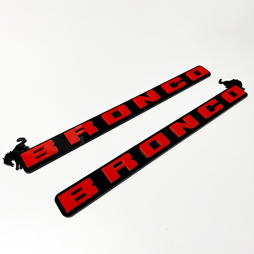 Bronco Fender Front Grille Badges Tailgate Emblem 3D Badge Black vs Red