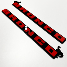 Bronco Fender Front Grille Badges Tailgate Emblem 3D Badge Black vs Red 3