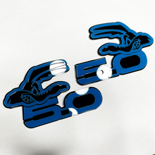 COYOTE 5.0 Fender Badges Emblem 3D Badge Black vs Blue 5