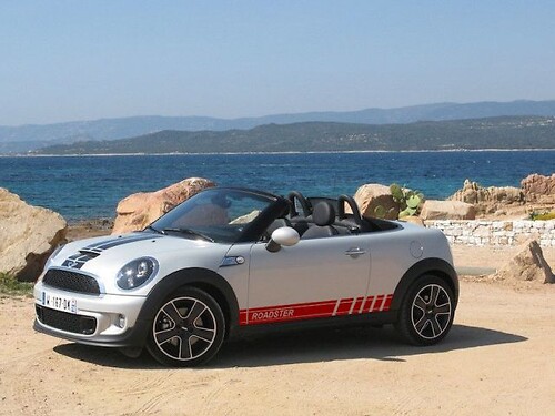 2X ବହୁବର୍ଣ୍ଣ ଗ୍ରାଫିକ୍ସ ଷ୍ଟ୍ରିପ୍ ରୋଡଷ୍ଟର ସିମ୍ବଲ୍ କାର୍ ରେସିଂ ଭିନ୍ୟଲ୍ ଡିକାଲ୍ ଷ୍ଟିକର୍
