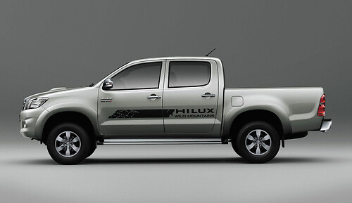 Toyota HILUX සෞර්කර් පහසු තිරස් ස්ට්‍රයිප් ස්ටිකර් ඩිකල්
