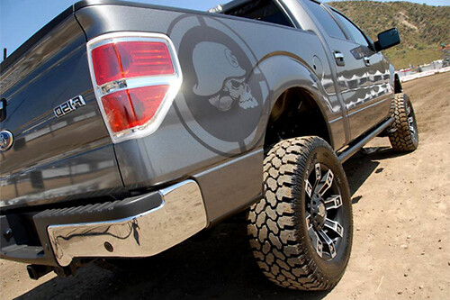 Pair-Metal-Mulisha-Skull-22-X-22-Bedside-Vinyl-Stickers Decals-F150-Ram-Silverado-GMC-